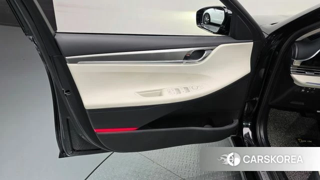 Hyundai The New Grandeur IG Hybrid id 4951439 из Кореи 16