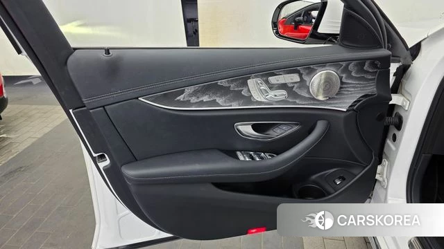 Mercedes-Benz E-Class W213 id 4981308 из Кореи 16