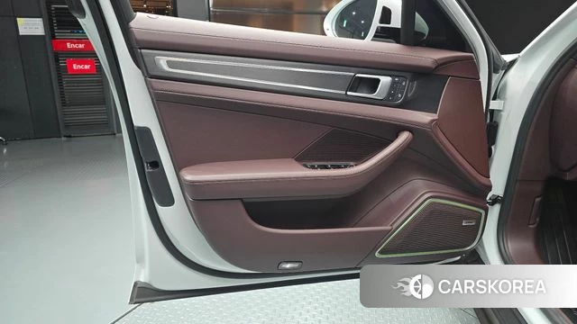 Porsche Panamera (971) id 5012512 из Кореи 16