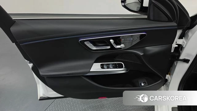 Mercedes-Benz E-Class W214 id 4660290 из Кореи 16