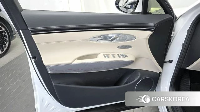 Genesis GV70 id 4965225 из Кореи 16