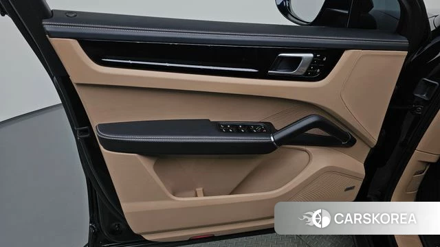 Porsche Cayenne (PO536) id 4923489 из Кореи 16
