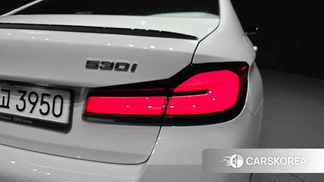 BMW 5 Series (G30) id 4996356 из Кореи 16