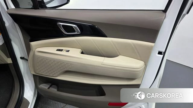 Kia The New Carnival 4th Generation id 5026604 из Кореи 16