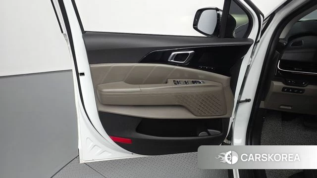 Kia The New Carnival 4th Generation id 4934737 из Кореи 16