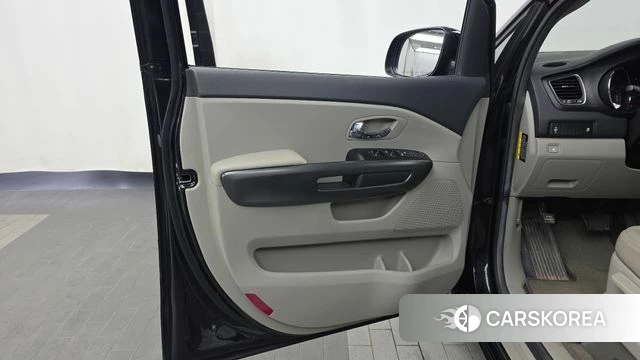 Kia The New Carnival id 4856462 из Кореи 16