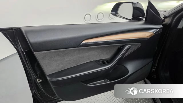 Tesla Model 3 id 4716933 из Кореи 16