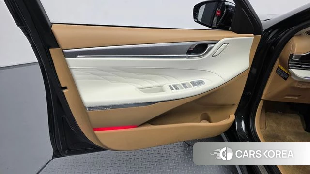 Hyundai The New Grandeur IG Hybrid id 5013387 из Кореи 16