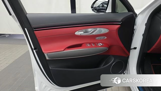 Genesis GV70 id 4957561 из Кореи 16