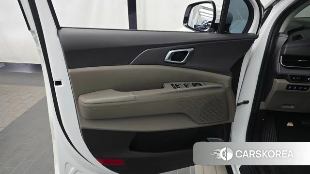 Kia The New Carnival 4th Generation id 4950459 из Кореи 16