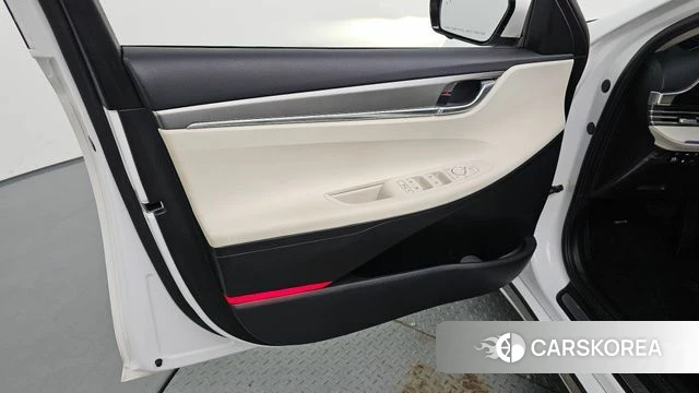 Hyundai The New Grandeur IG Hybrid id 5017650 из Кореи 16
