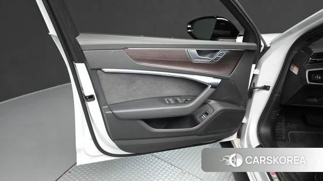 Audi A6 (C8) id 4957397 из Кореи 16