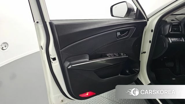 Ssangyong Berry New Tivoli id 5034511 из Кореи 16
