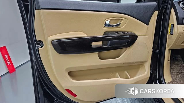 Kia The New Carnival id 4856237 из Кореи 16