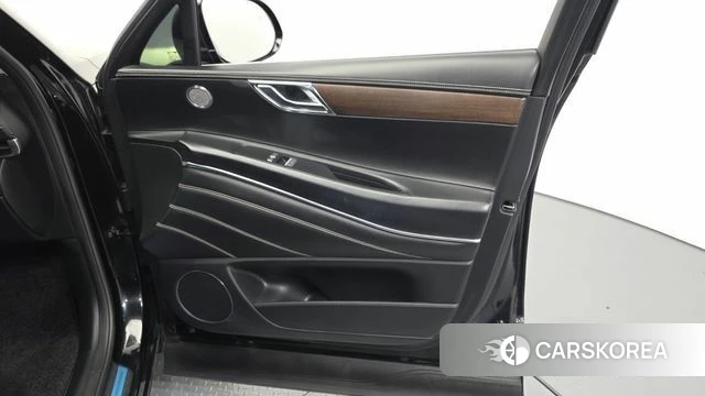 Genesis GV80 id 4976135 из Кореи 16