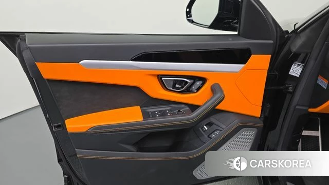 Lamborghini Urus id 4951061 из Кореи 16