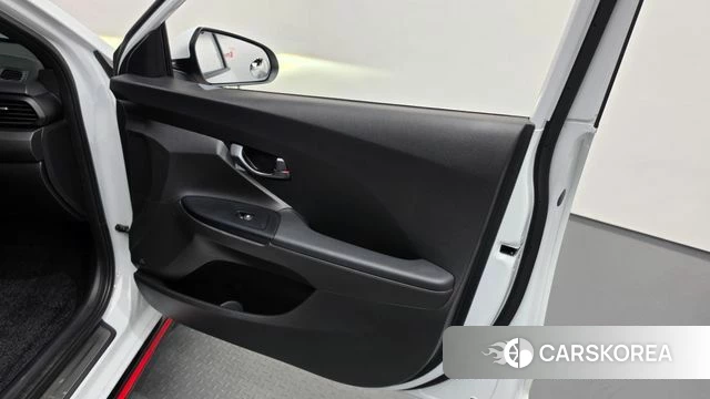 Hyundai Veloster (JS) id 4992967 из Кореи 16