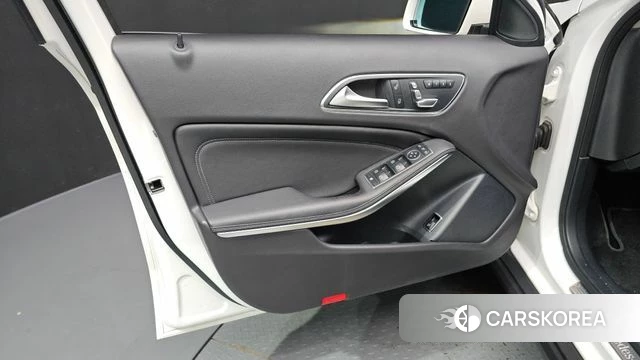 Mercedes-Benz GLA-Class X156 id 5023701 из Кореи 16