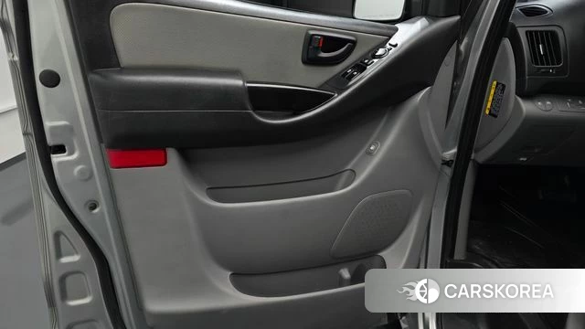 Hyundai The New Grand Starex id 4794894 из Кореи 16