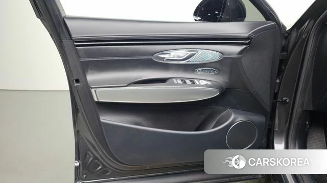 Genesis GV70 id 4975525 из Кореи 16