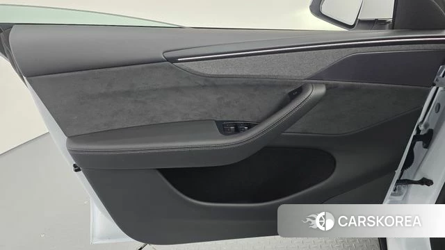 Tesla Model Y id 4879307 из Кореи 16