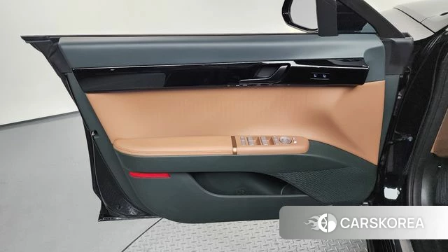 Hyundai Grandeur Hybrid (GN7) id 4739537 из Кореи 16