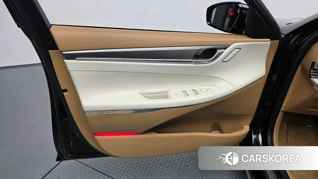 Hyundai The New Grandeur IG id 5018054 из Кореи 16