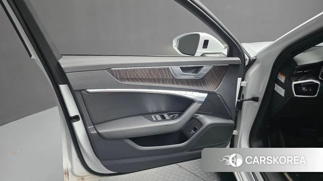 Audi A6 (C8) id 5022293 из Кореи 16