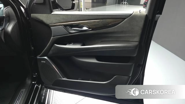 Cadillac Escalade id 4977796 из Кореи 16