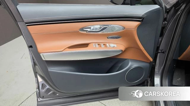 Genesis GV70 id 5012446 из Кореи 16