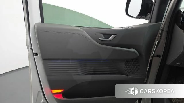 Hyundai Staria id 5040901 из Кореи 16