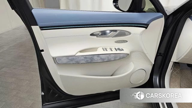 Genesis Electrified GV70 id 4940840 из Кореи 16