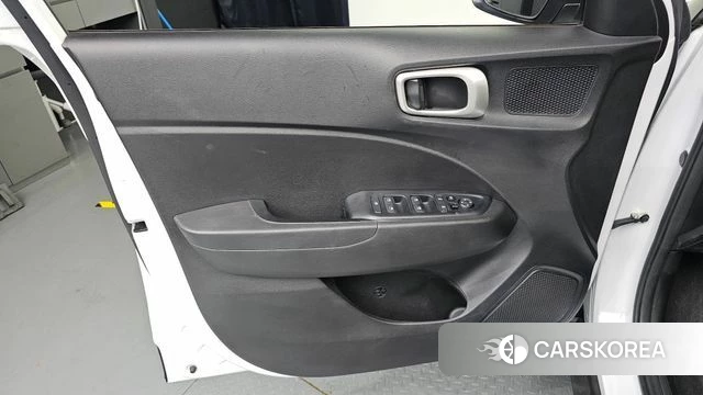Hyundai Venue id 4780721 из Кореи 16