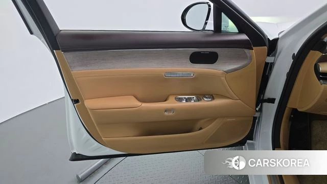 Genesis G90 (RS4) id 5033601 из Кореи 16