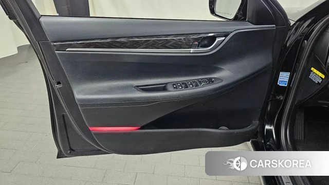 Hyundai Grandeur IG Hybrid id 5014032 из Кореи 16