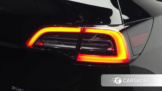 Tesla Model Y id 4864000 из Кореи 16