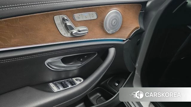 Mercedes-Benz E-Class W213 id 4959563 из Кореи 16