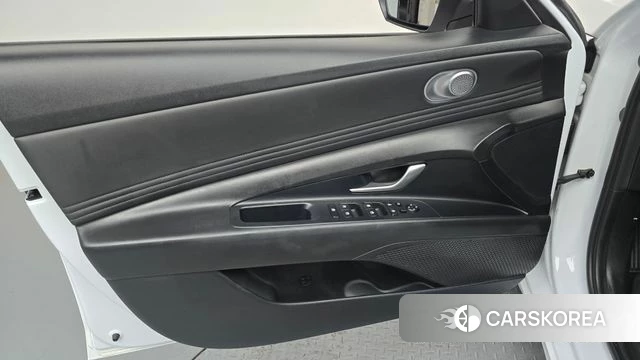 Hyundai Avante Hybrid (CN7) id 5052686 из Кореи 16