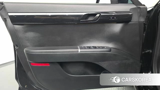 Hyundai Grandeur Hybrid (GN7) id 4975768 из Кореи 16