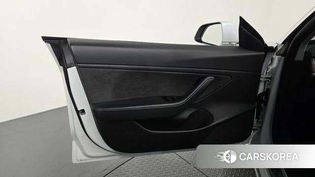 Tesla Model 3 id 5023191 из Кореи 16