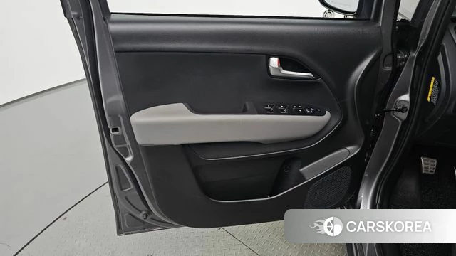 Kia The New Kia Ray id 4996308 из Кореи 16