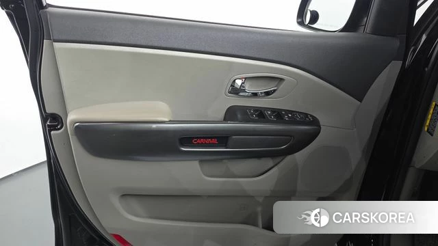 Kia All New Carnival id 5036061 из Кореи 16