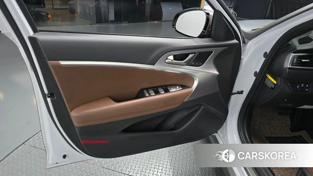 Genesis G70 id 4930790 из Кореи 16