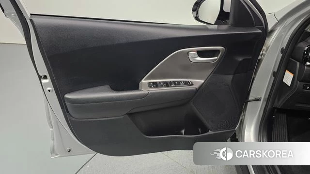 Kia Niro Plus id 5002807 из Кореи 16