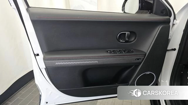 Hyundai The New Ionic 5 id 4893055 из Кореи 16