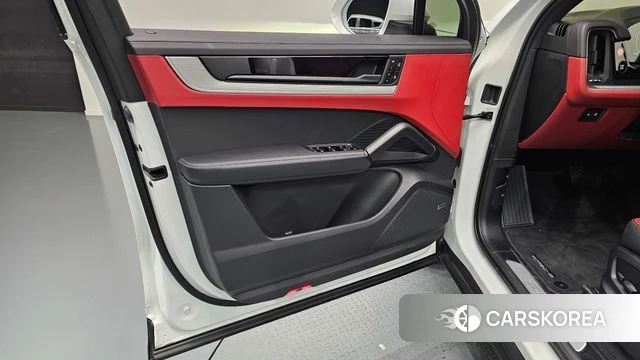 Porsche Cayenne (PO536) id 4462387 из Кореи 16