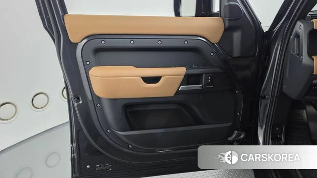 Land Rover Defender (L663) id 4921143 из Кореи 16