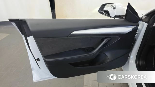 Tesla Model 3 id 4986599 из Кореи 17