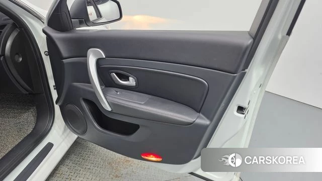 Renault Korea (Samsung) SM5 Nova id 5035586 из Кореи 16