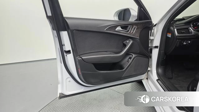 Audi New A6 id 4978270 из Кореи 16